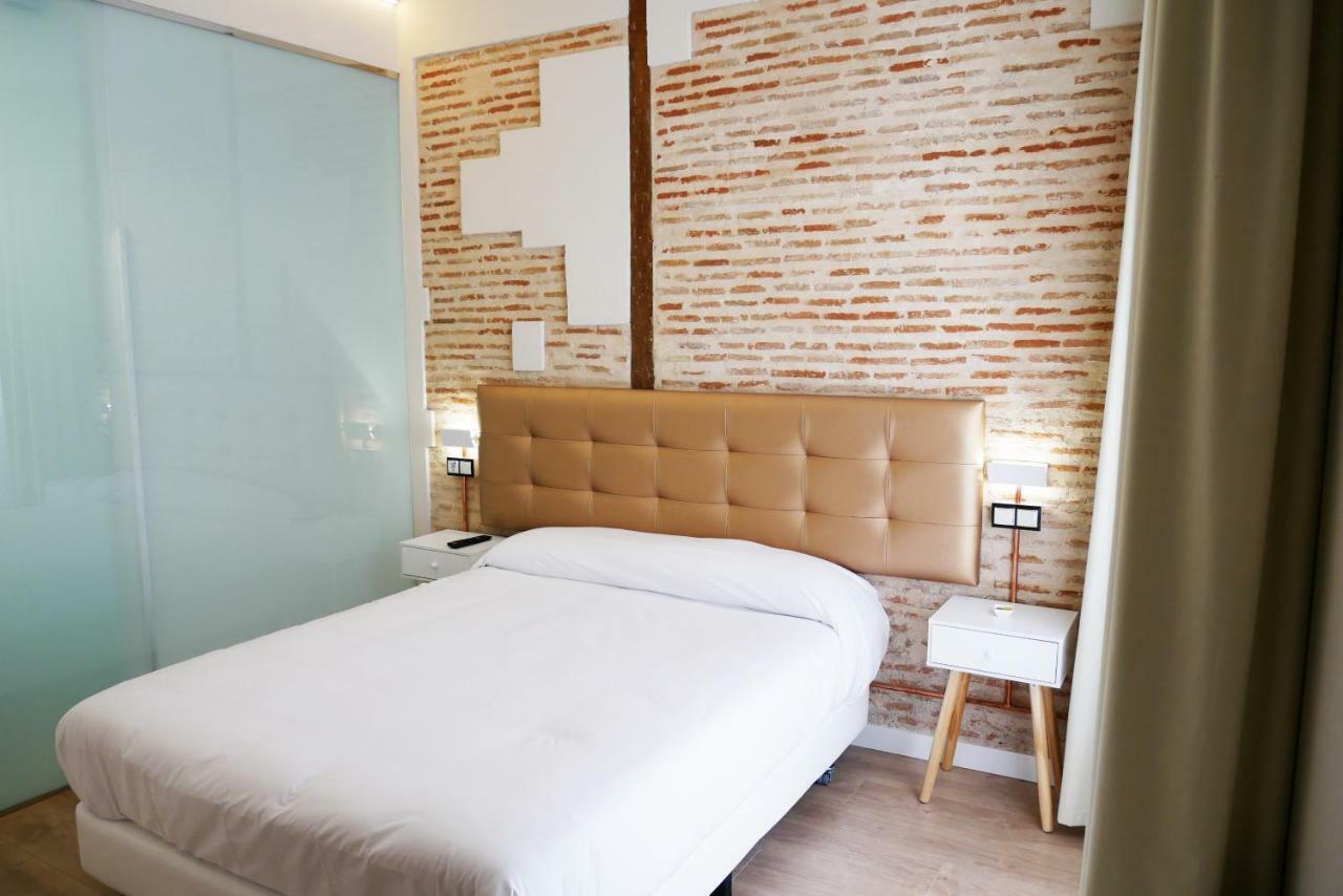 Art Burgos Hotel ภายนอก รูปภาพ